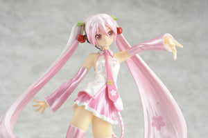 Hatsune Miku "Character Vocal Series 01 Hatsune Miku" with 1/10 Sakura Miku feat KEI